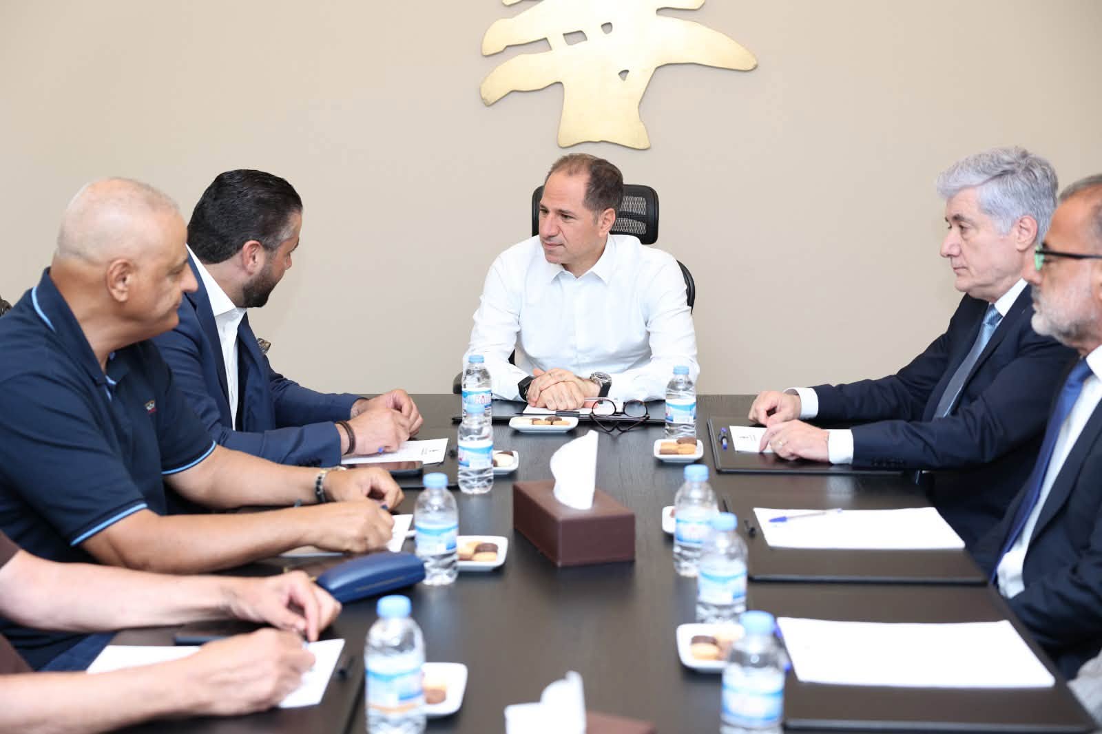 رؤساء بلديات المتن الأعلى يشكرون رئيس الكتائب على إنجاز حماية المشاعات القروية